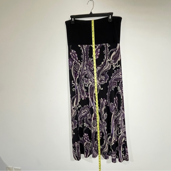 Chic Black and Purple Paisley Maxi Skirt - Picture 8 of 10